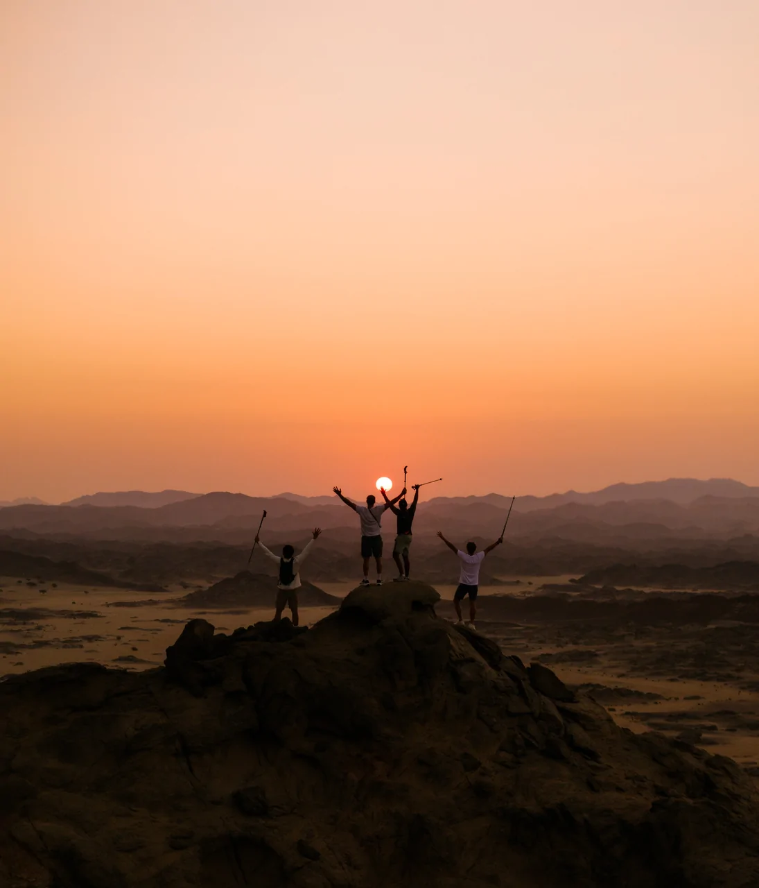 Al Sulaie: Wadi Escape - Desert Rock