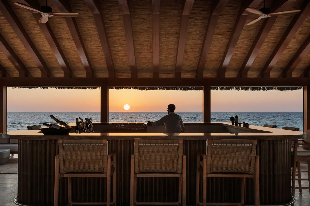 Beach Bar & Restaurant