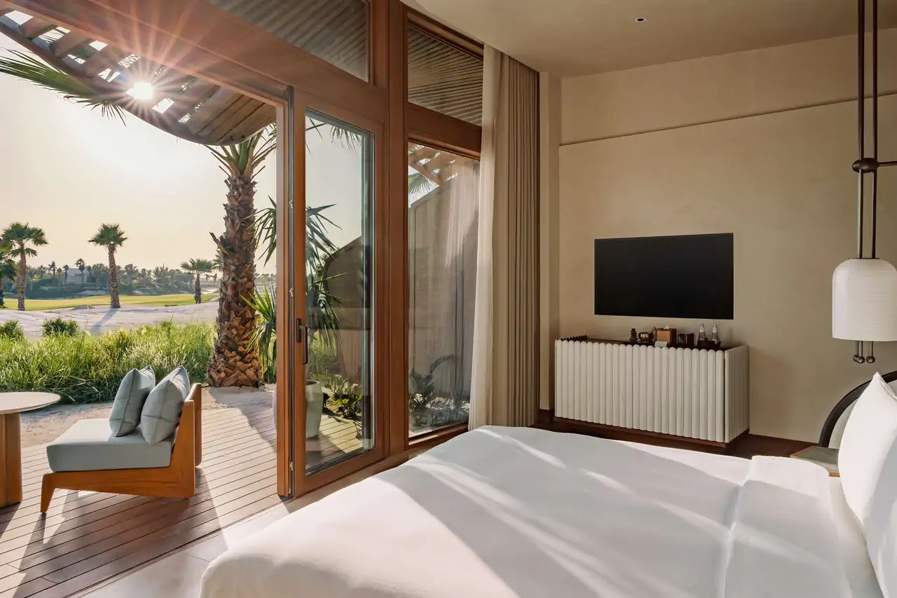 Golf View 1 King Bed