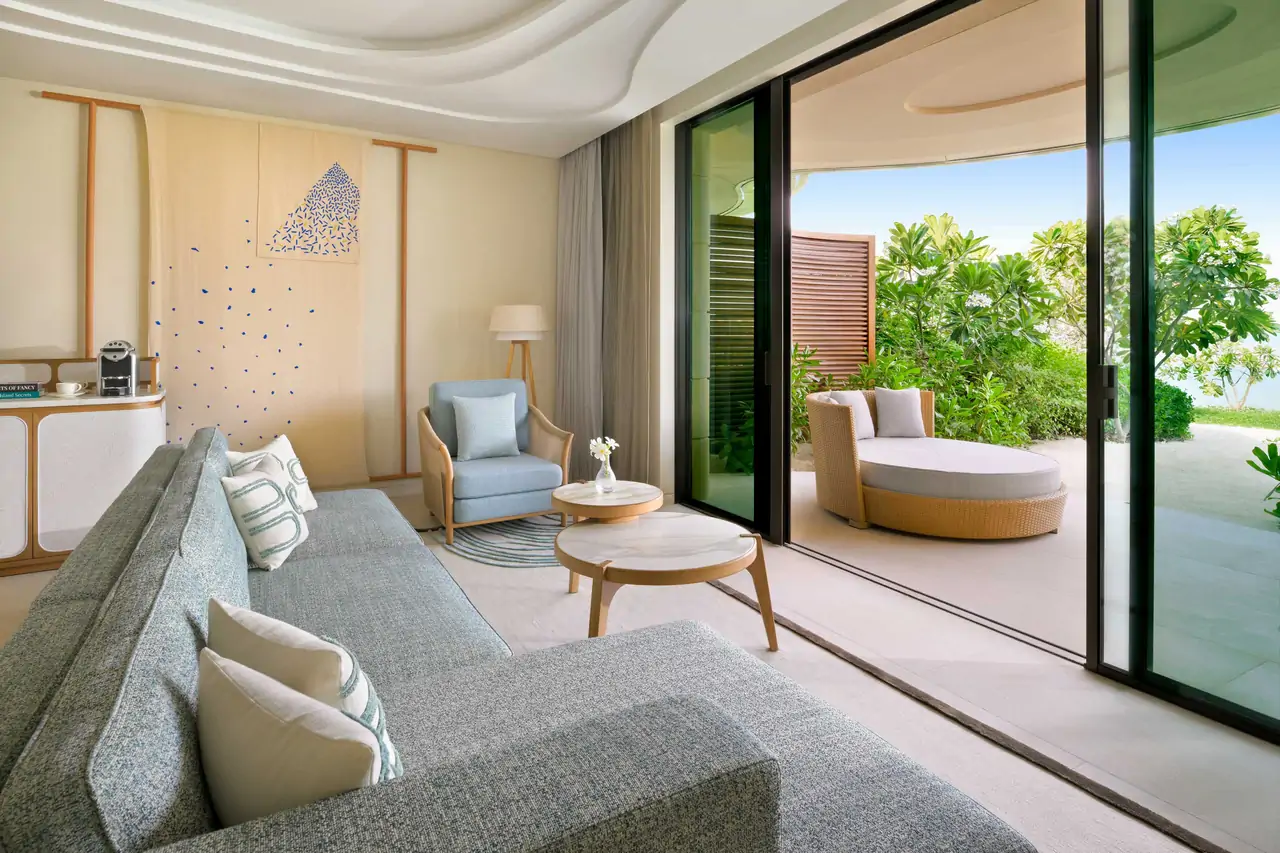 1 Bedroom Suite - Beachfront