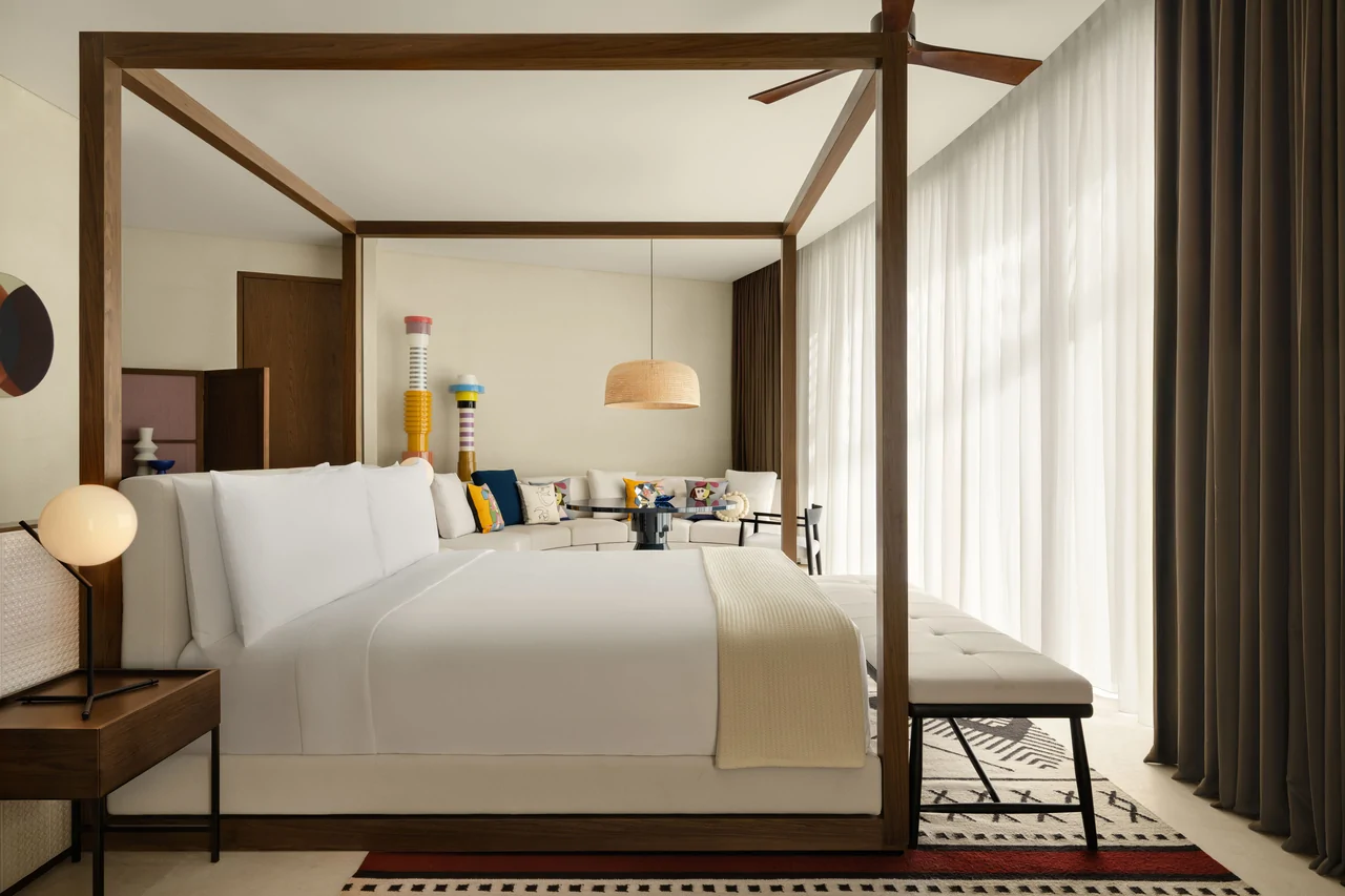 Captivate Junior Suite