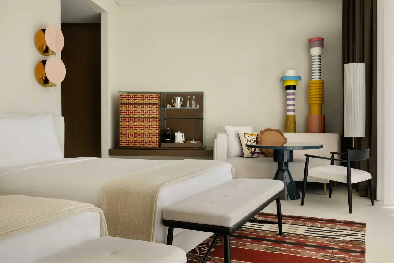 Delight Queen with Terrace