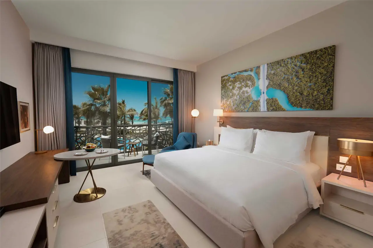 Deluxe King Room with Sea View